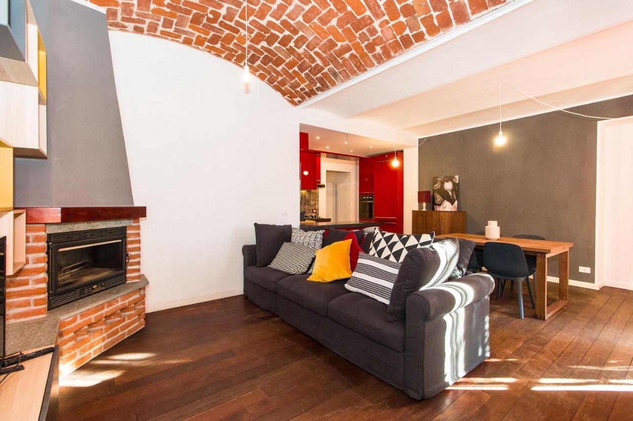 Апартаменты Colorful Statuto Square Design Apart Турин Экстерьер фото